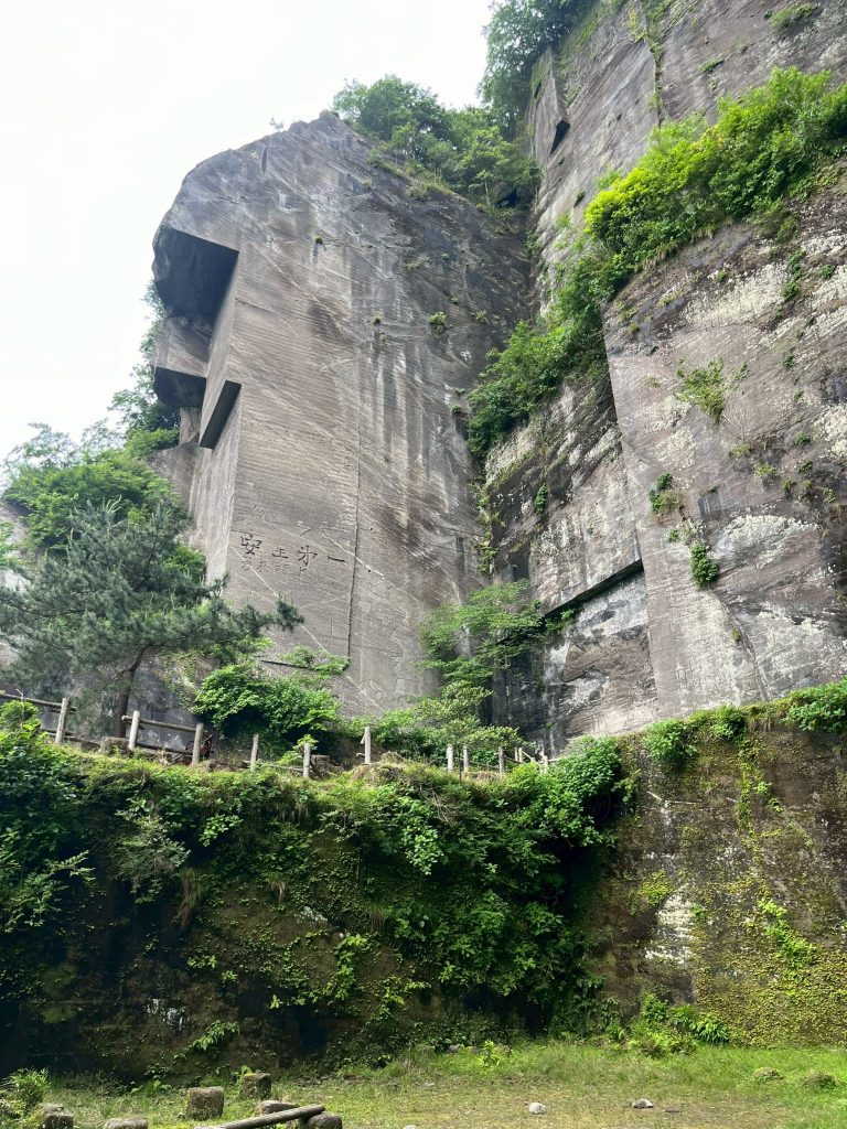 LINE_ALBUM_202567ノコギリ山_250621_380