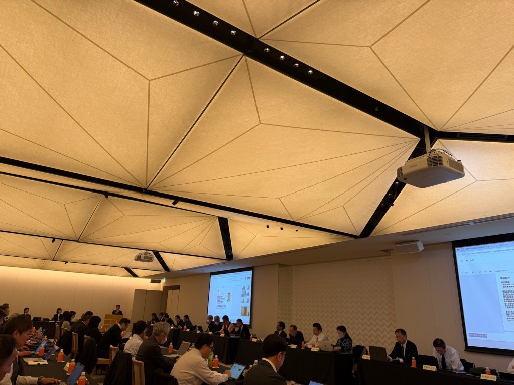 DE4AA449-6156-48C4-BE60-8B14B0D84034